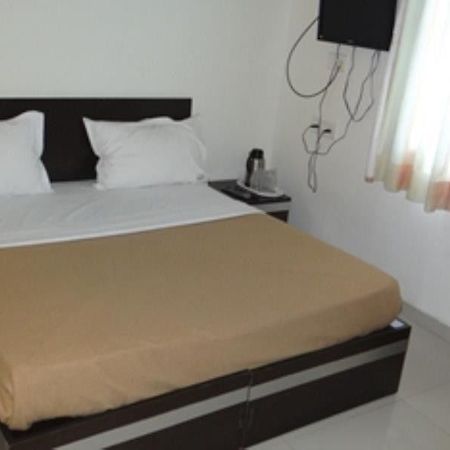 אינדורה Linear Inn מראה חיצוני תמונה